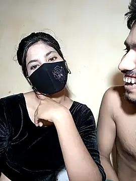 Trending_couple_1 — Sexy cute girl