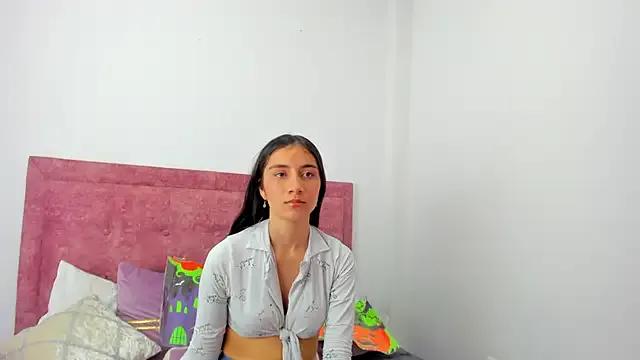 Avatar of Vaiolet_Miller