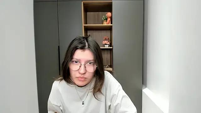 VickieChantos — I'll show you my heart