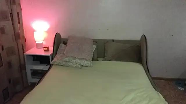 StripChat Vivian_Davis  is Freechat  Vivian_Davis — hands bra