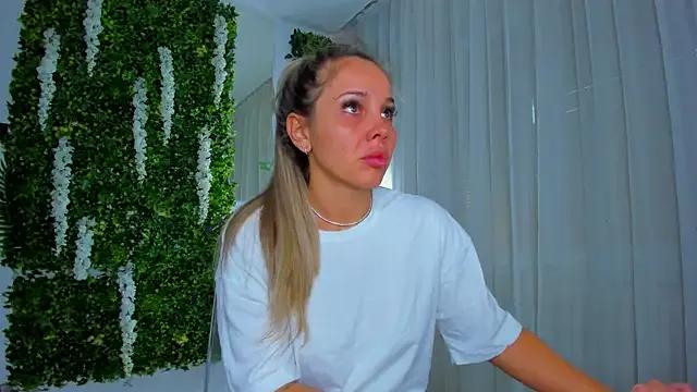 VivienCarter on StripChat 