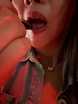 xixi_mm on StripChat 