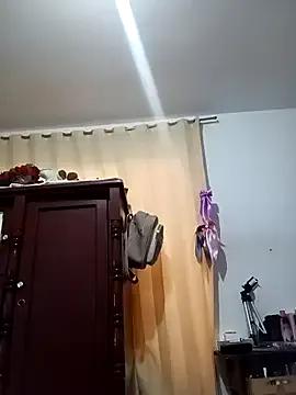 YaraDuartee on StripChat 