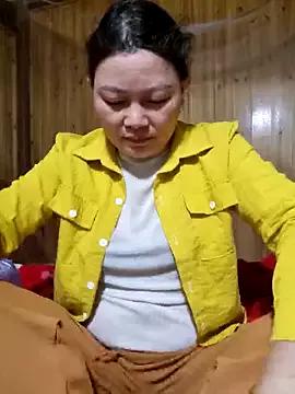 yoowwmr on StripChat 