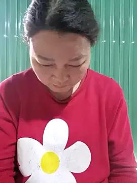 yoowwmr on StripChat 