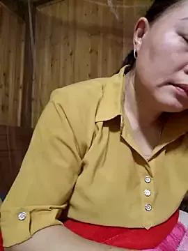 yoowwmr on StripChat 