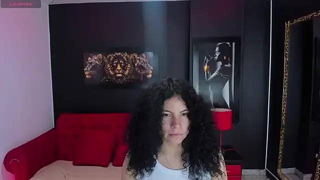 Zoee_Martins on StripChat 